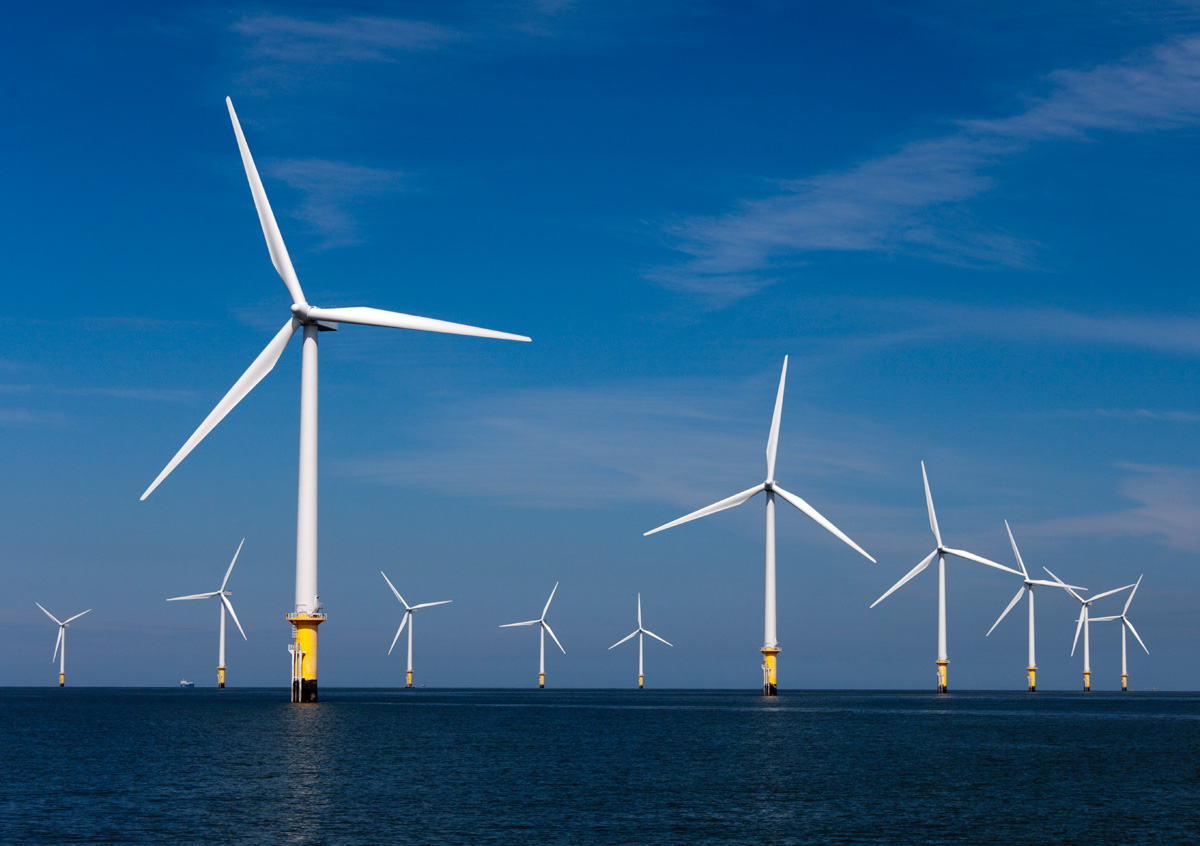 http://www.evwind.es/wp-content/uploads/2013/02/offshore-wind-turbines.jpg