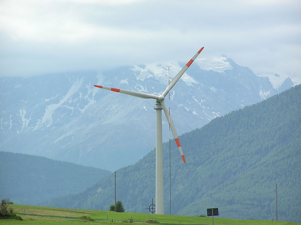 https://www.evwind.es/wp-content/uploads/2013/01/Leitwind_wind_turbine.jpg