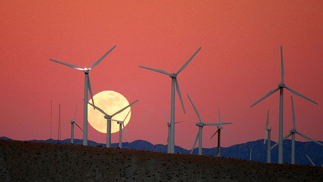 U.S. wind energy blew away old record for installations in 2012