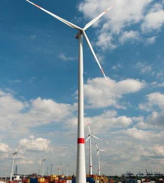 Eurogate banking on wind energy at the port of Hamburg