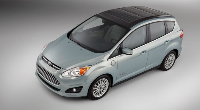Ford Debuts New Electric Car, Runs on Solar Power