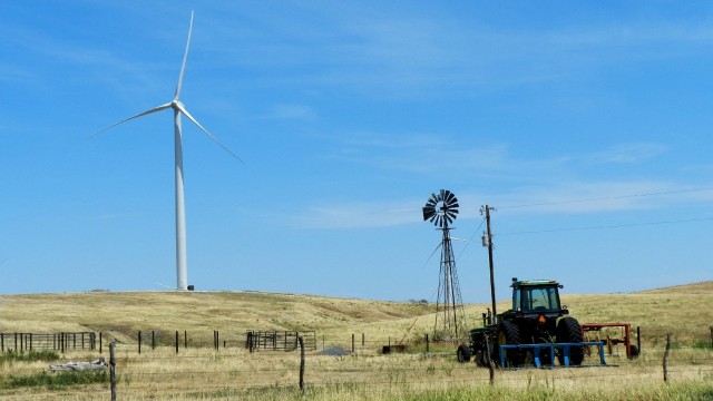 Wind farm expansion in Nebraska has begun