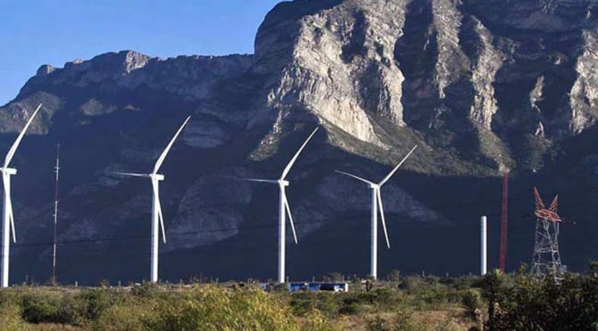 Wind energy in Mexico: Abengoa wind farm with 45 wind turbines in Tamaulipas
