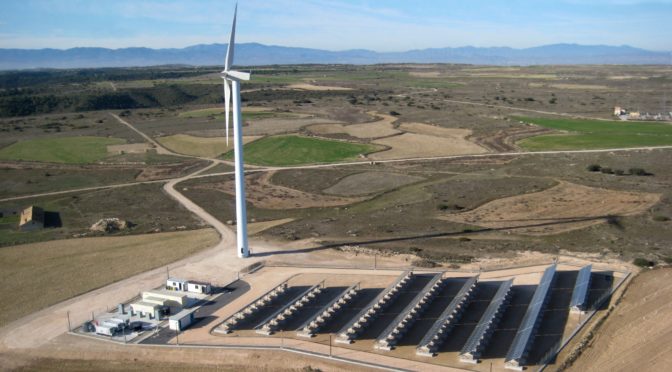 Siemens Gamesa tests redox flow battery at its La Plana test site in Spain