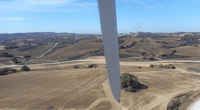 The use of serrated teeth in wind turbine blades increases their wind energy production