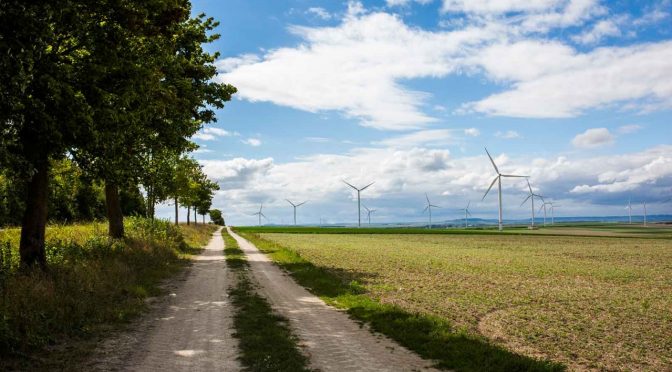 RWE expands its presence in wind power in France and Poland with four onshore wind farms