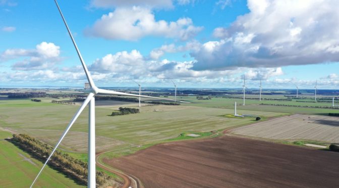 Naturgy begins operating its second wind farm in Australia
