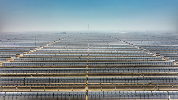 Abengoa completes construction of three solar fields at the world’s largest concentrated solar power complex in Dubai