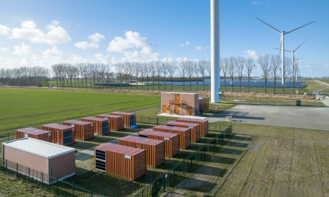 Vattenfall opens Energypark Haringvliet – a combination of wind, solar and batteries