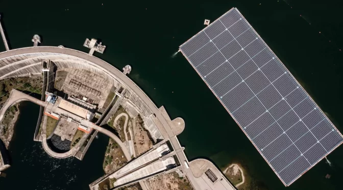 EDP’s pioneer floating solar power plant in Portugal ready