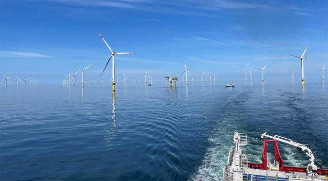 Green electricity from Nordsee Ost and Amrumbank West wind farms for 12 large customers from 2025