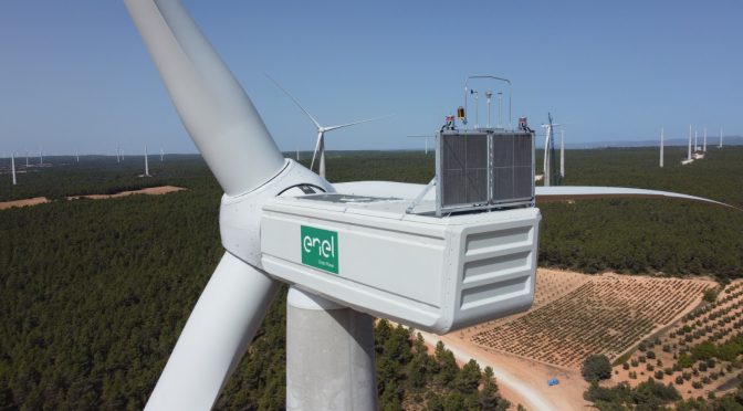 Enel Green Power España has built 20 wind power and solar plants this year in Spain