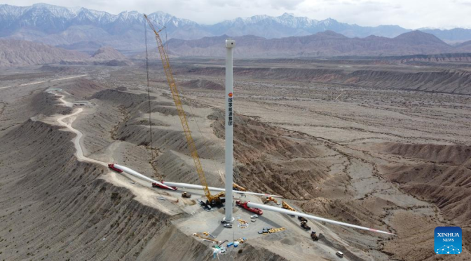 First wind turbine installed in China’s westernmost prefecture