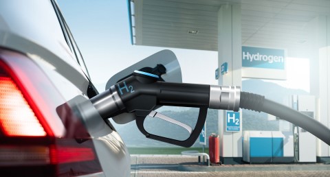 Accelerating ahead with hydrogen in the tank
