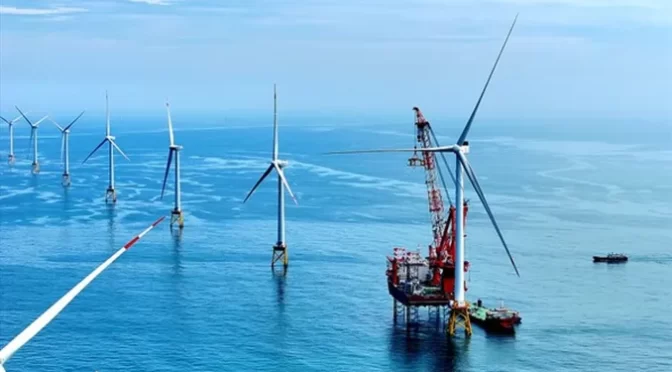 Offshore Wind Farm in Fujian Starts Generating Electricity