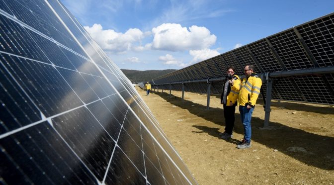Türkiye’s solar power photovoltaic capacity surpasses 12,000 MW milestone