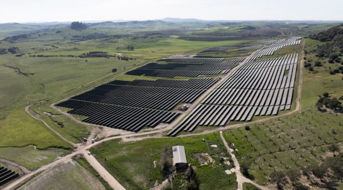 RWE commissions 92 MW photovoltaic farm in Spain